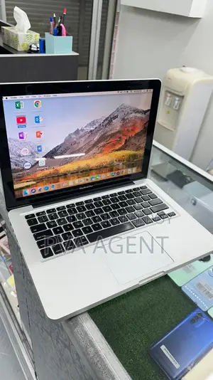 Laptop Apple MacBook 2012 8GB Intel Core I5 SSD 256GB