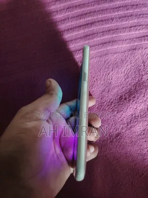 Samsung Galaxy J2 8 GB Gold