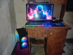 Desktop Computer Digital Storm Aventum 8GB AMD Ryzen 5 SSD 128GB