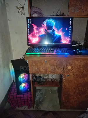 Desktop Computer Digital Storm Aventum 8GB AMD Ryzen 5 SSD 128GB