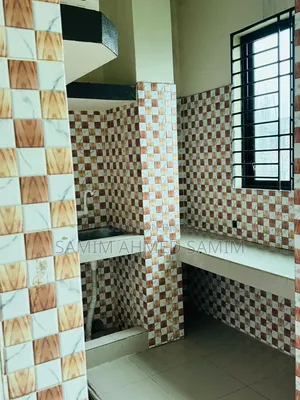 2-bedroom House in Demra for rent