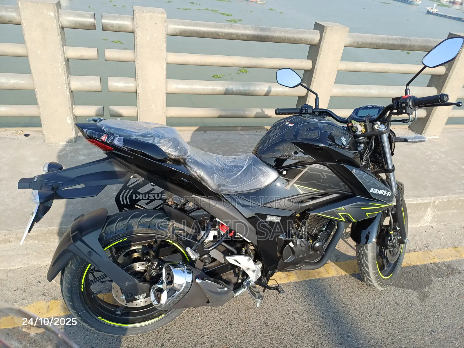 Suzuki Bike 2025 Black