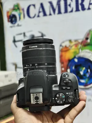 Canon 200D Mark II + 18-55mm Lens