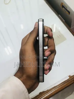 Apple iPhone 4 16 GB Black