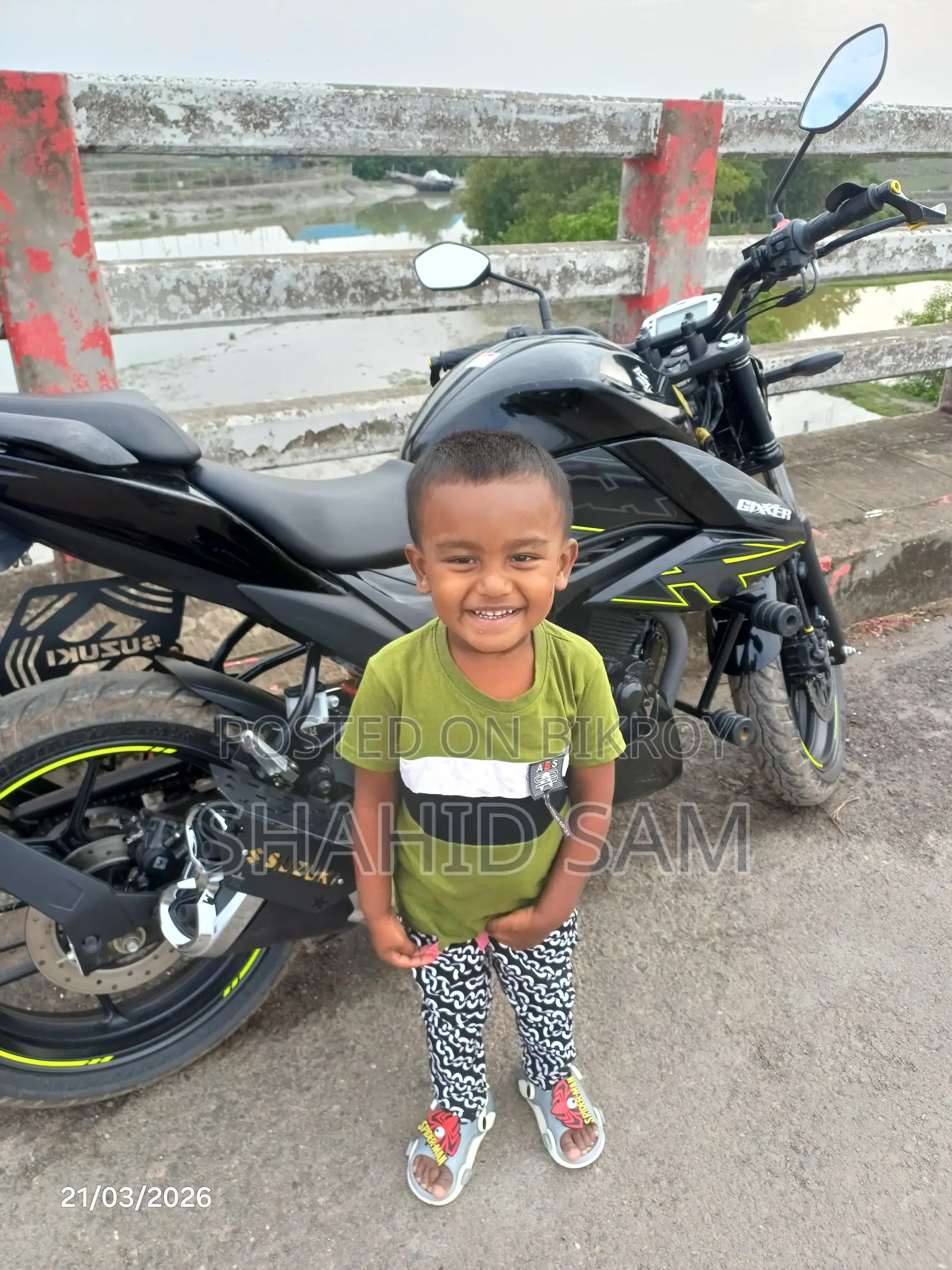 Suzuki Bike 2025 Black