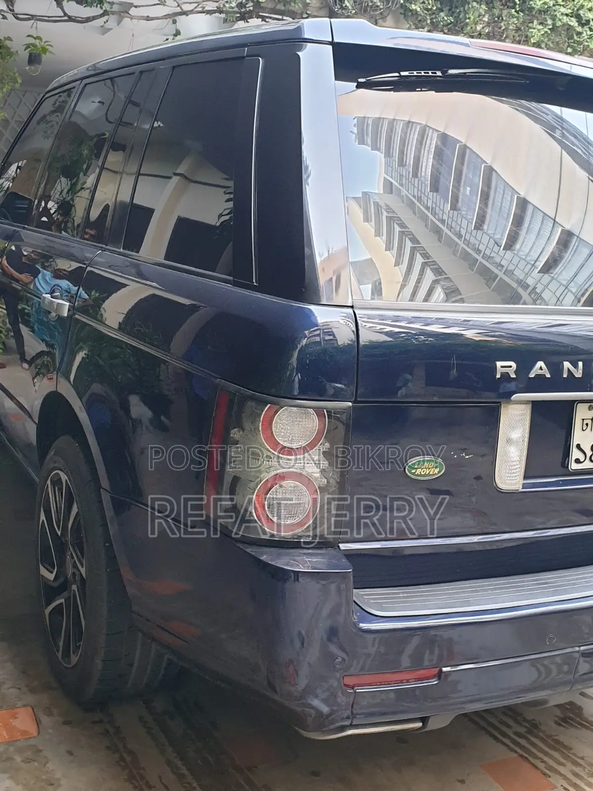 ল্যান্ড রোভার রেঞ্জ রোভার বেস ২০০৩ ব্লু