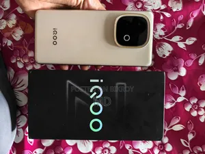 Vivo iQOO Z10 Turbo+ 256 GB Gold
