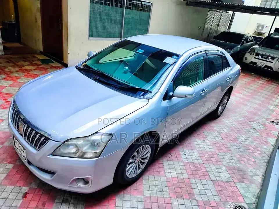 Toyota Premio 2010 Silver