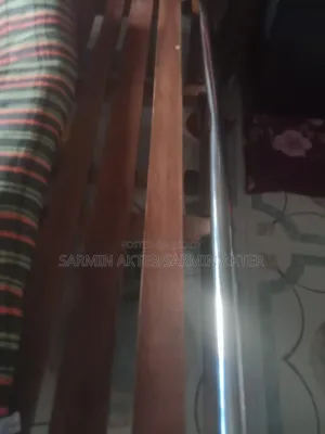 আমি একটা বিছানা বা খাট বিক্রি করব