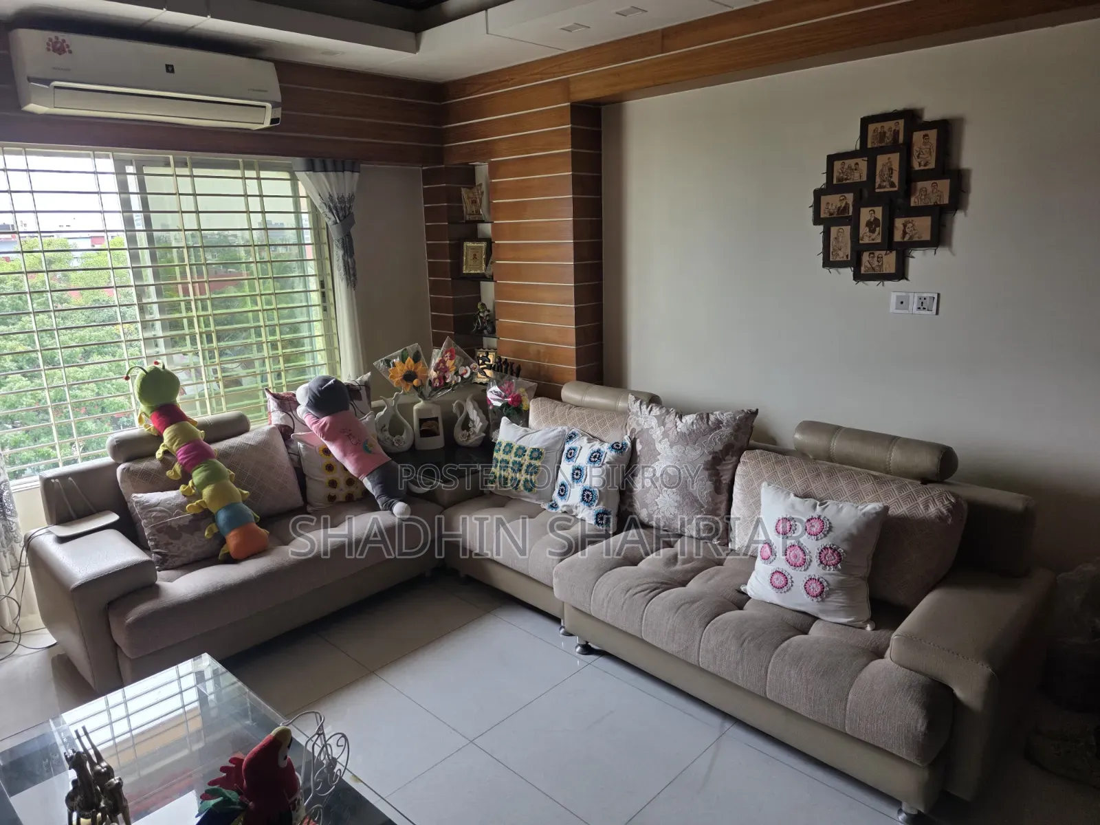 Nadia Sofa Set