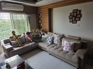 Nadia Sofa Set