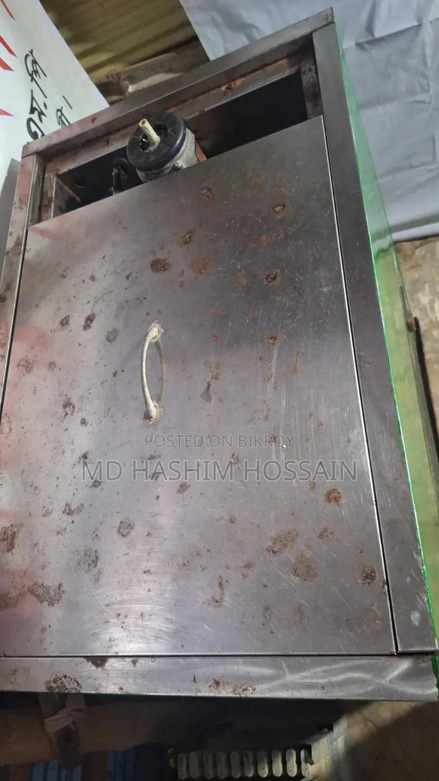 কাঠি আইসক্রিম মেশিন।