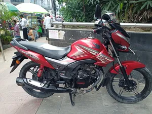 Honda CB 2021 Red