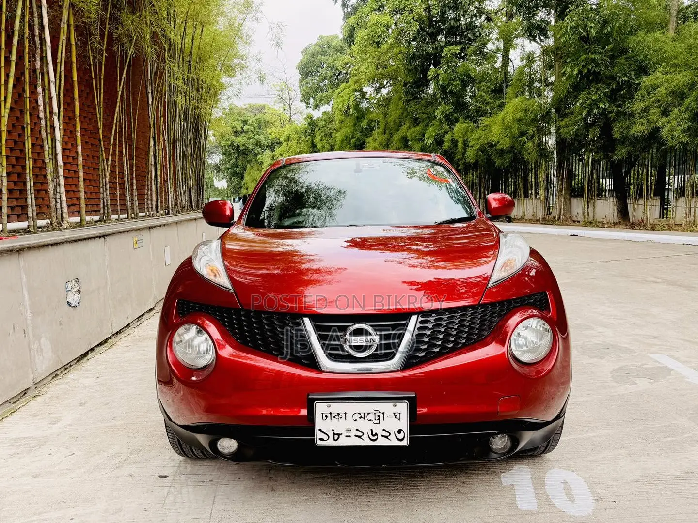 Nissan Juke S AWD 2011 Red
