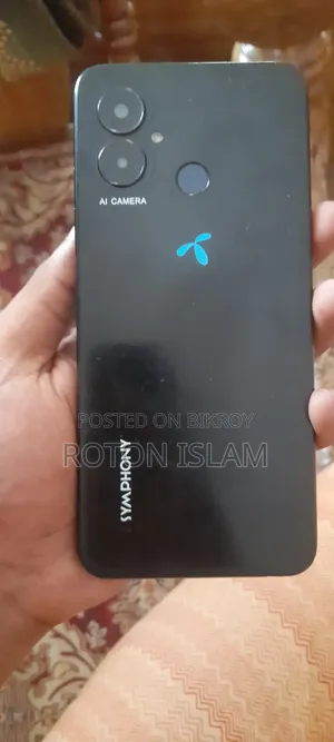 Symphony G26 32 GB Black
