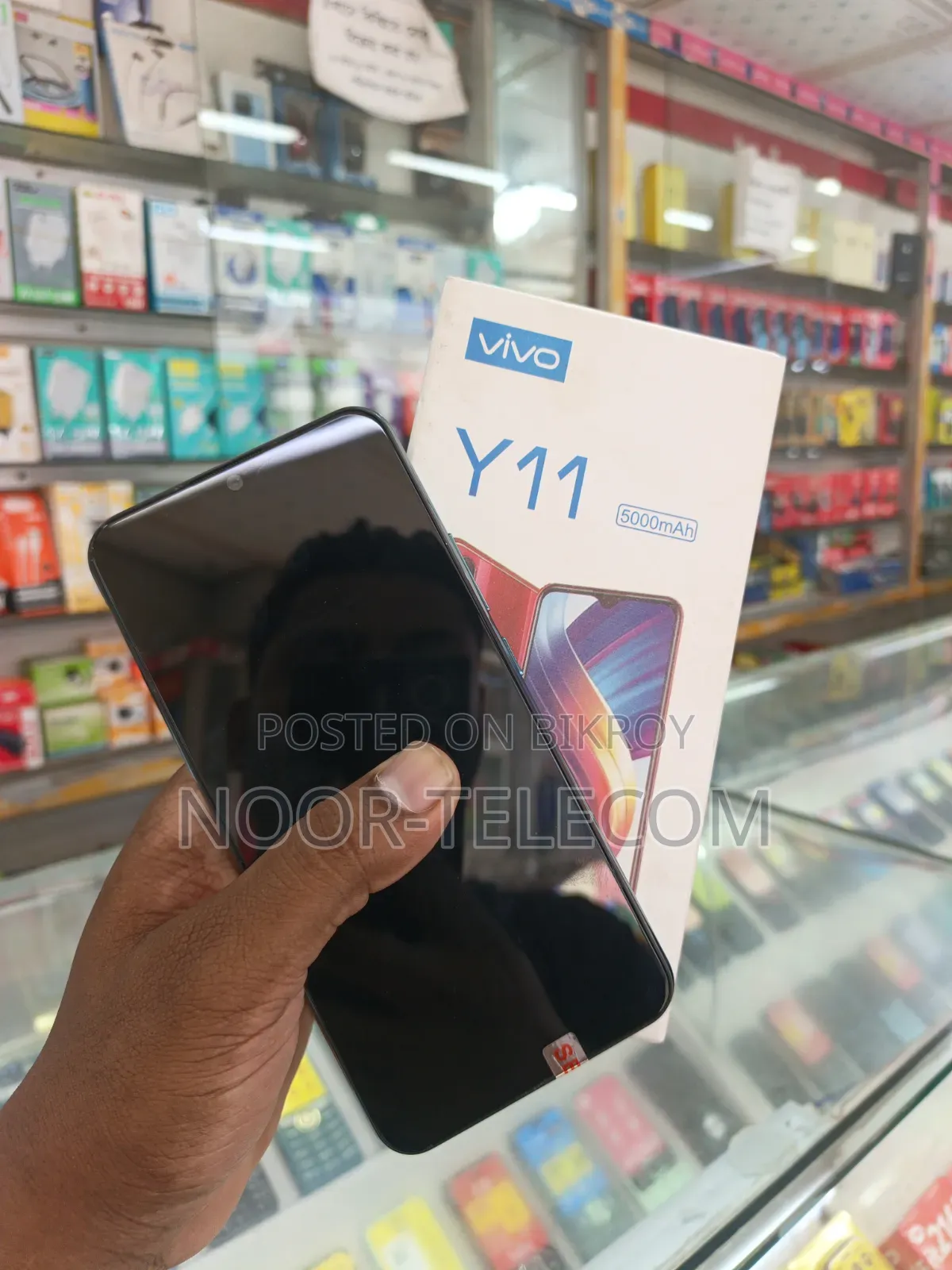 Vivo Y11 32 GB Blue