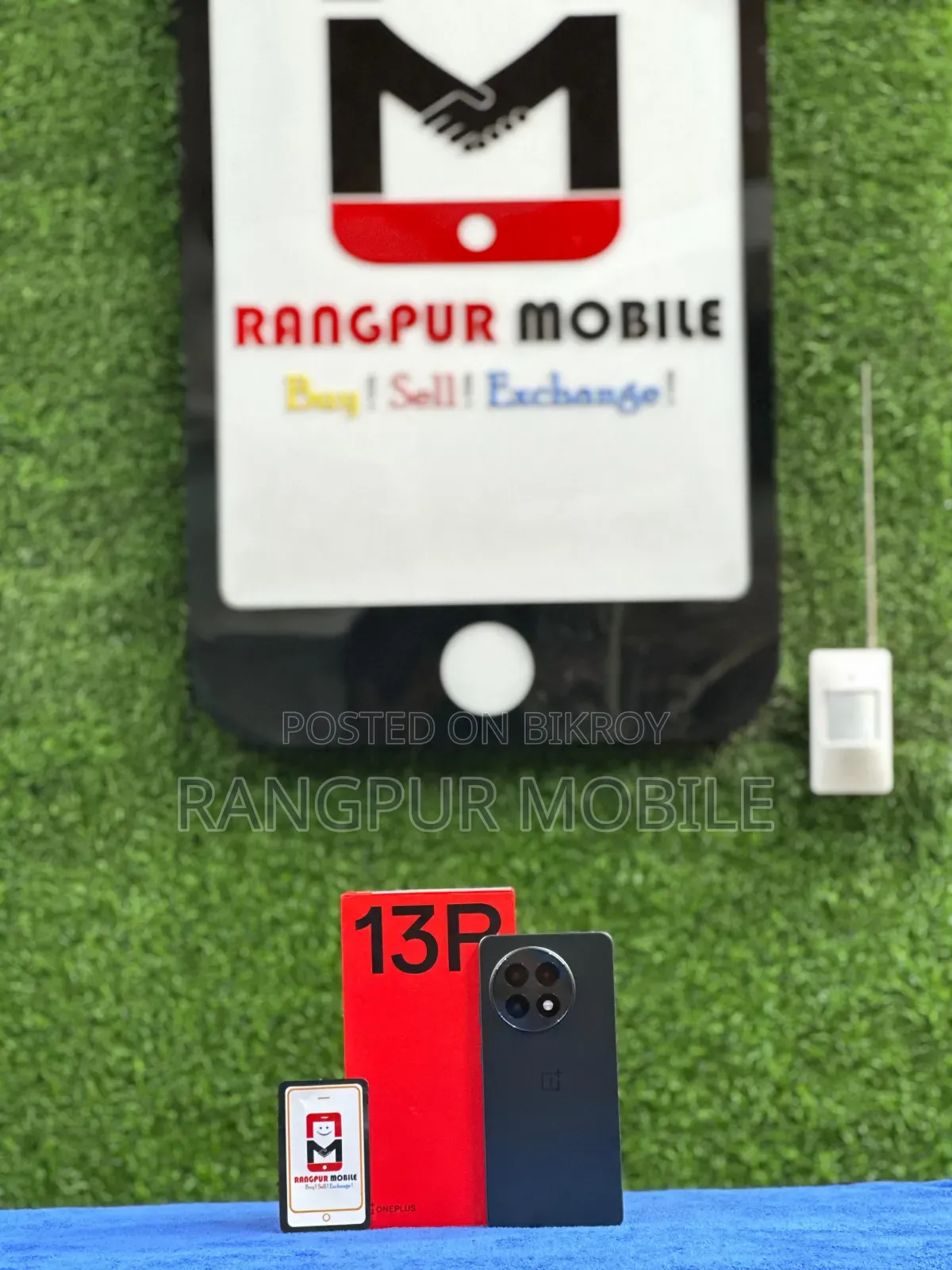 ওয়ানপ্লাস ১৩আর ২৫৬ জিবি ব্ল্যাক