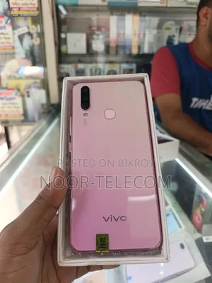 Vivo Y17 64 GB Pink