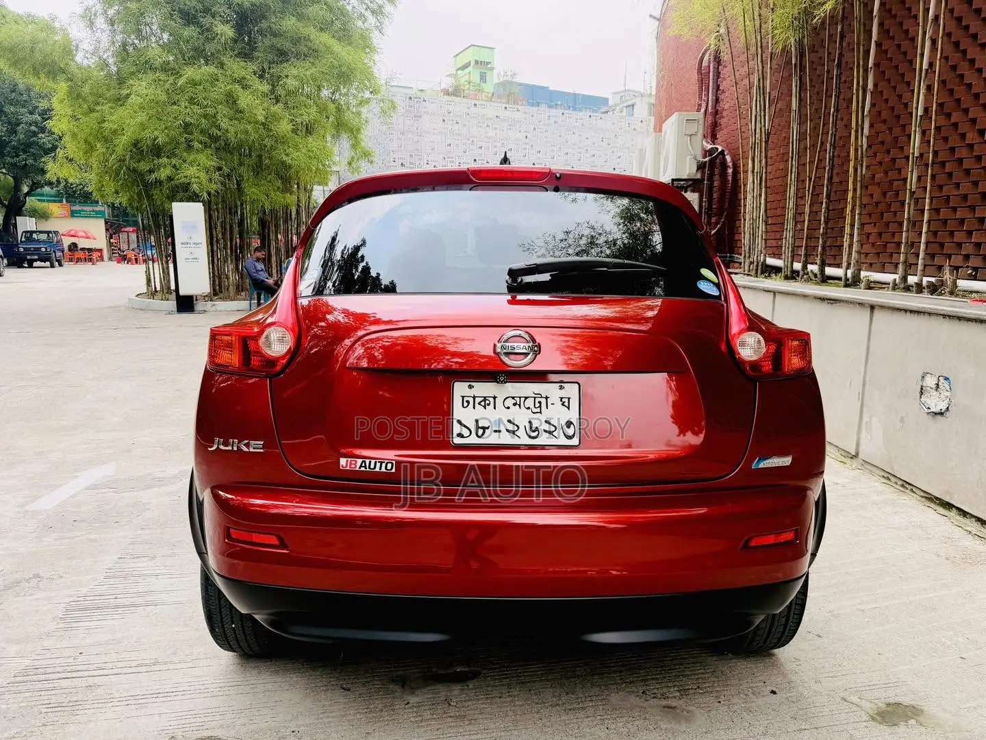 Nissan Juke S AWD 2011 Red