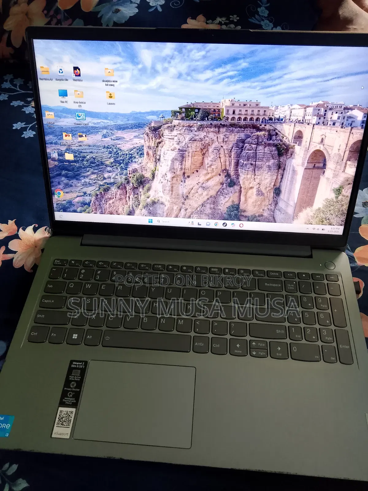 Laptop Lenovo Ideapad 3 8GB Intel Core 3 SSD 1TB