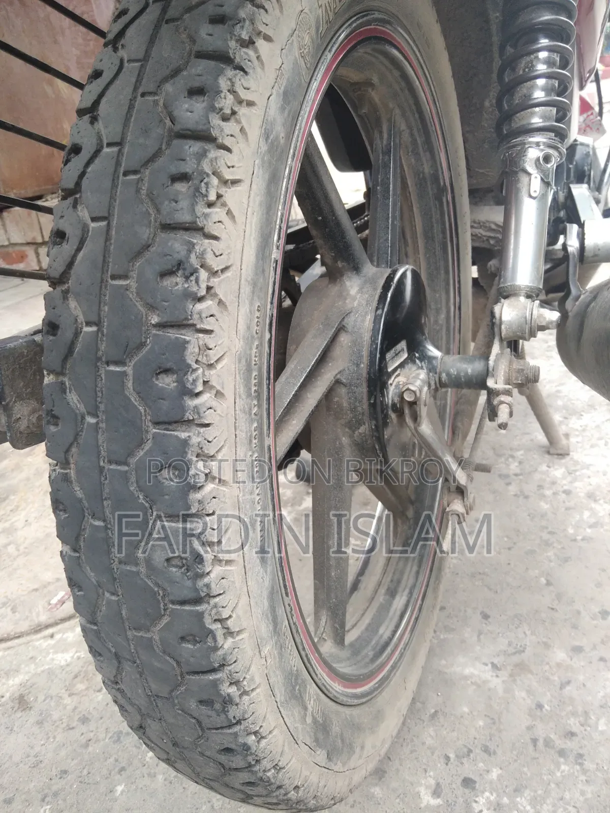 Runner Bullet 100 2017 Red