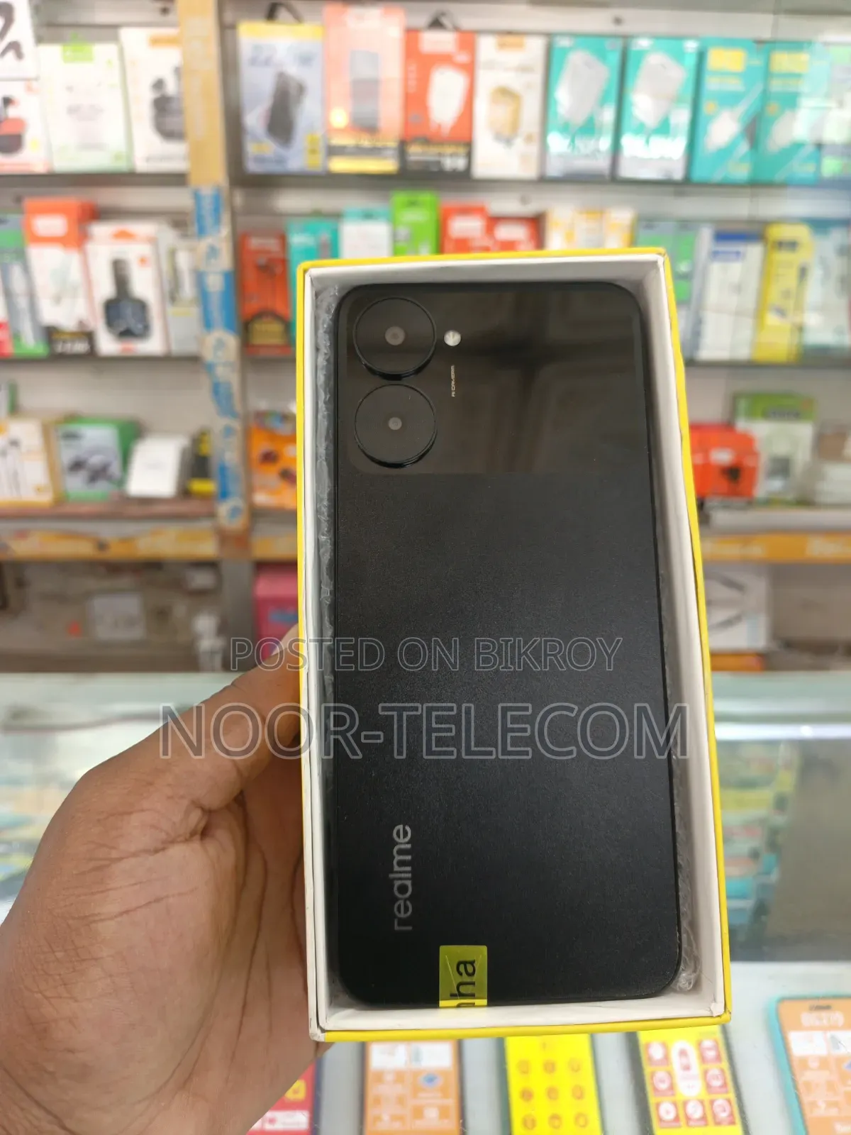 Realme V30 128 GB Black