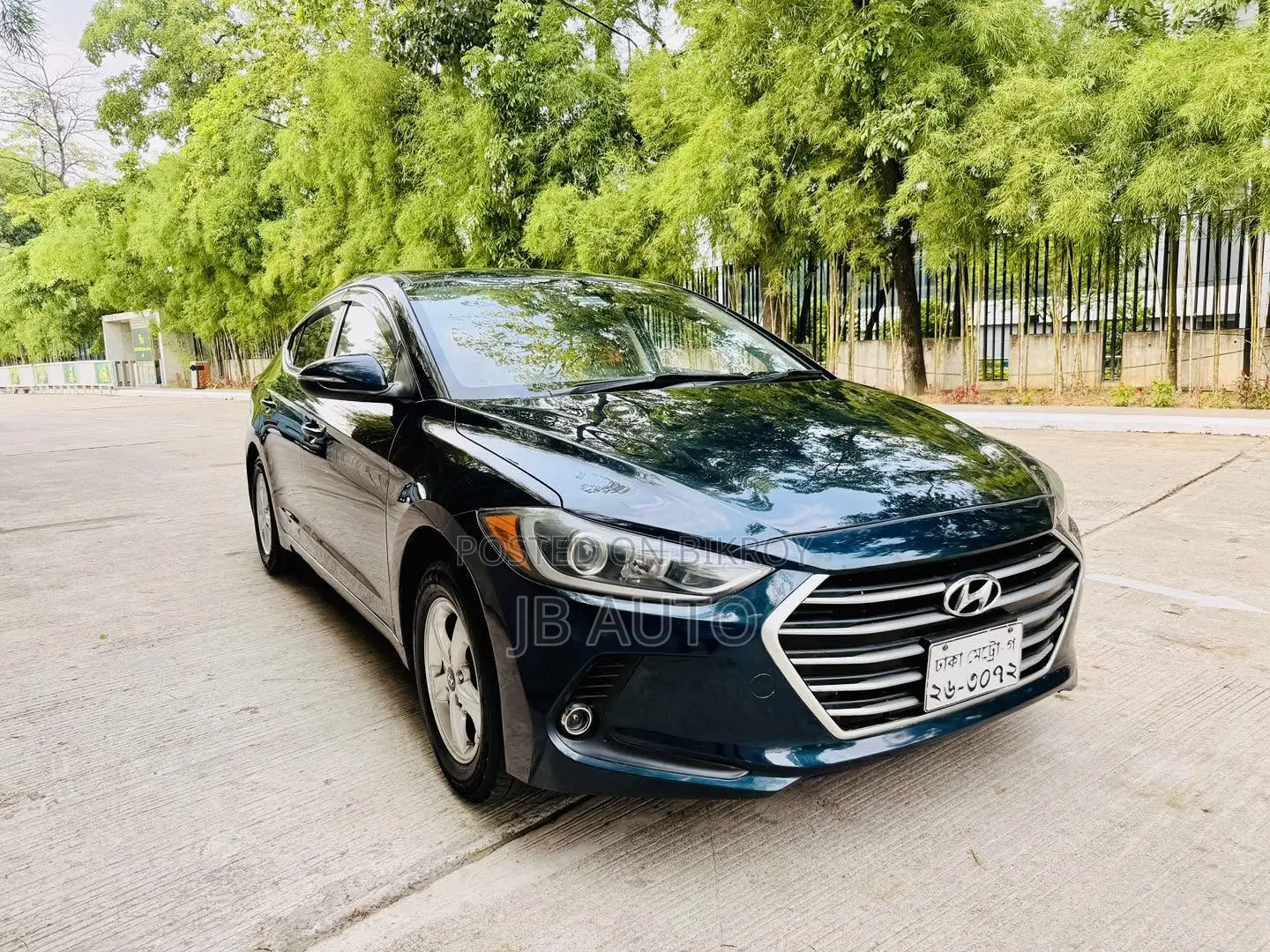 Hyundai Elantra 2016 Blue