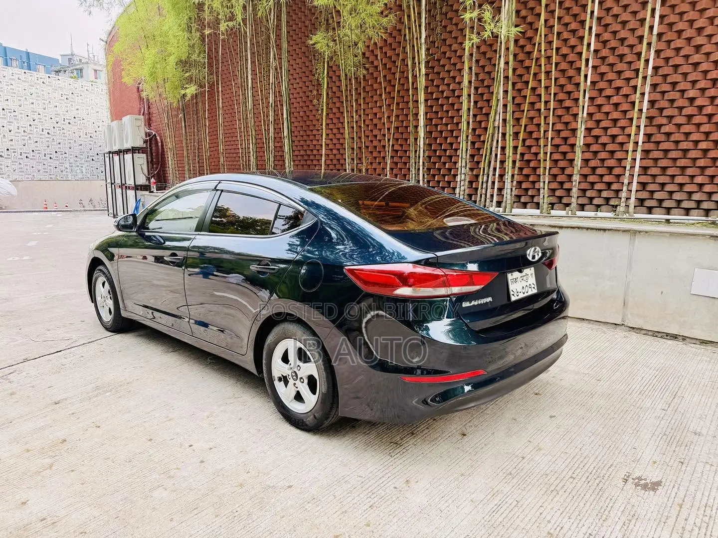 Hyundai Elantra 2016 Blue