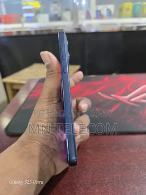 মটোরোলা মটো জি স্টাইলাস ৫জি (২০২৫) ১২৮ জিবি নীল