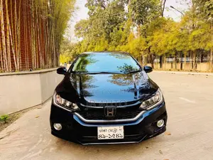 Honda Grace 1.5 Hybrid Front Wheel Drive 2017 Blue