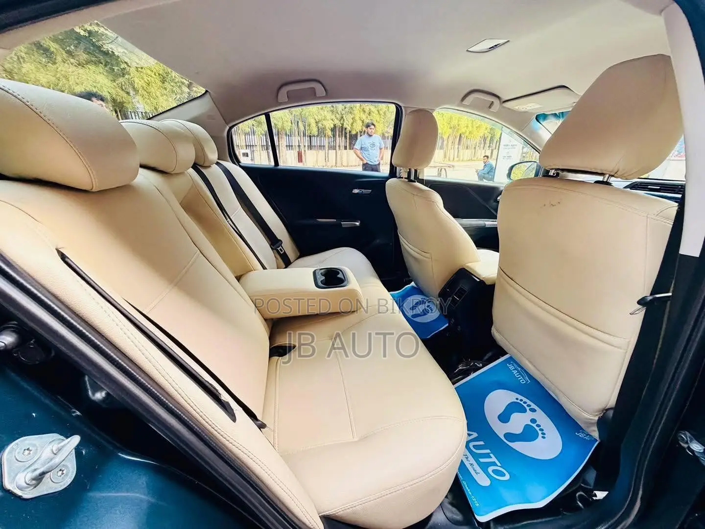 Honda Grace 1.5 Hybrid Front Wheel Drive 2017 Blue