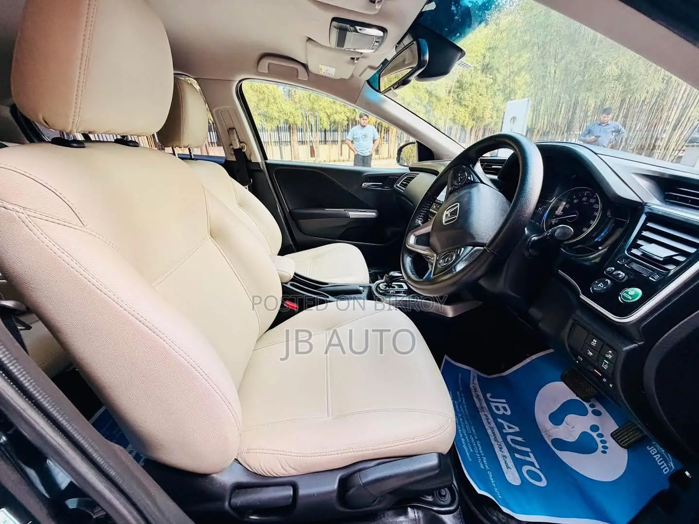 Honda Grace 1.5 Hybrid Front Wheel Drive 2017 Blue