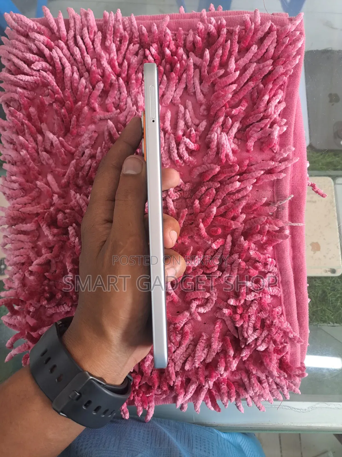 Infinix Hot 60 Pro 128 GB White