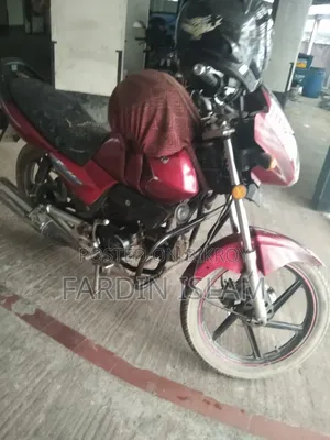Runner Bullet 100 2017 Red