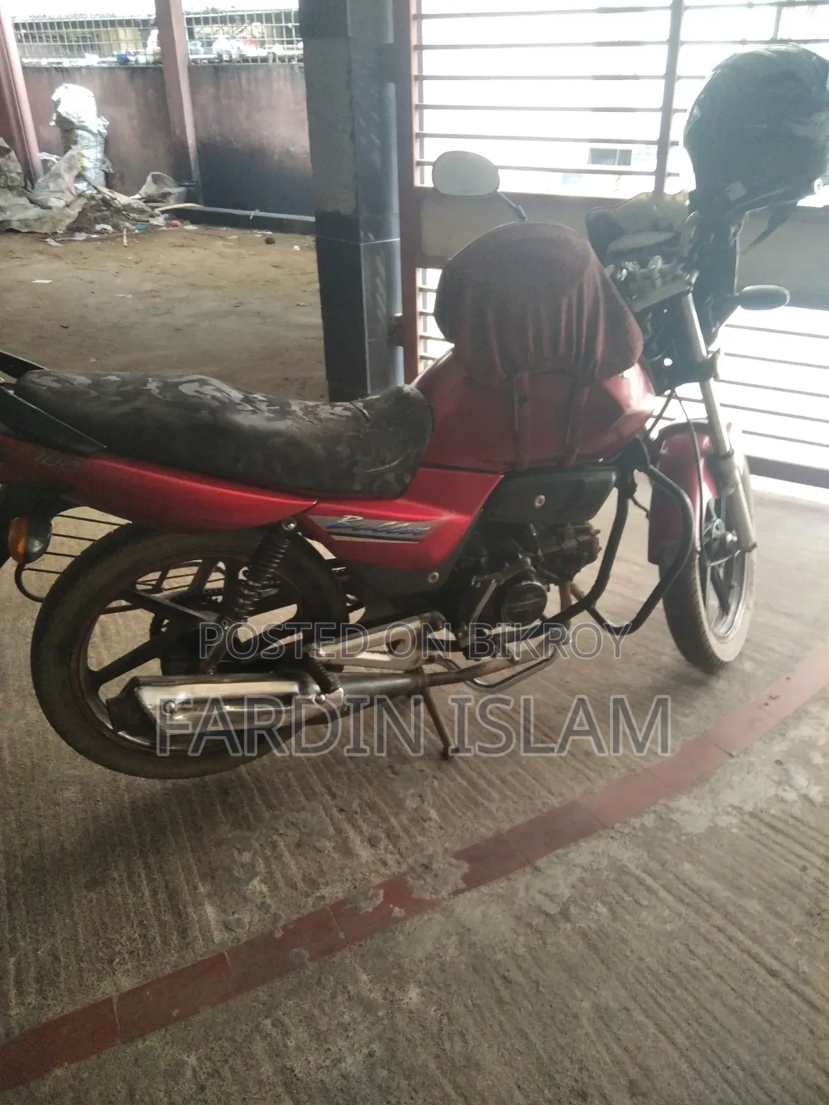 Runner Bullet 100 2017 Red