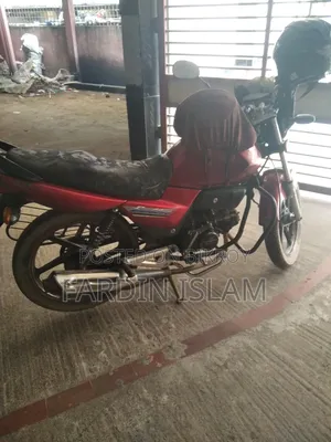 Runner Bullet 100 2017 Red