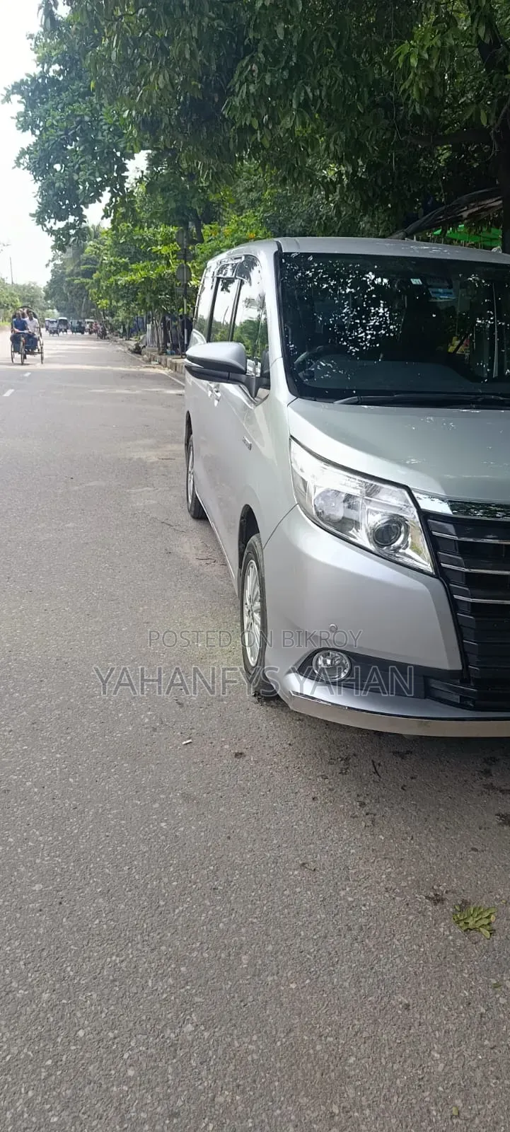 Toyota Noah 2.0 FWD (7 Seater) 2016 Silver