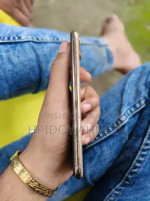 অ্যাপল আইফোন এক্সএস ৬৪ জিবি গোল্ড