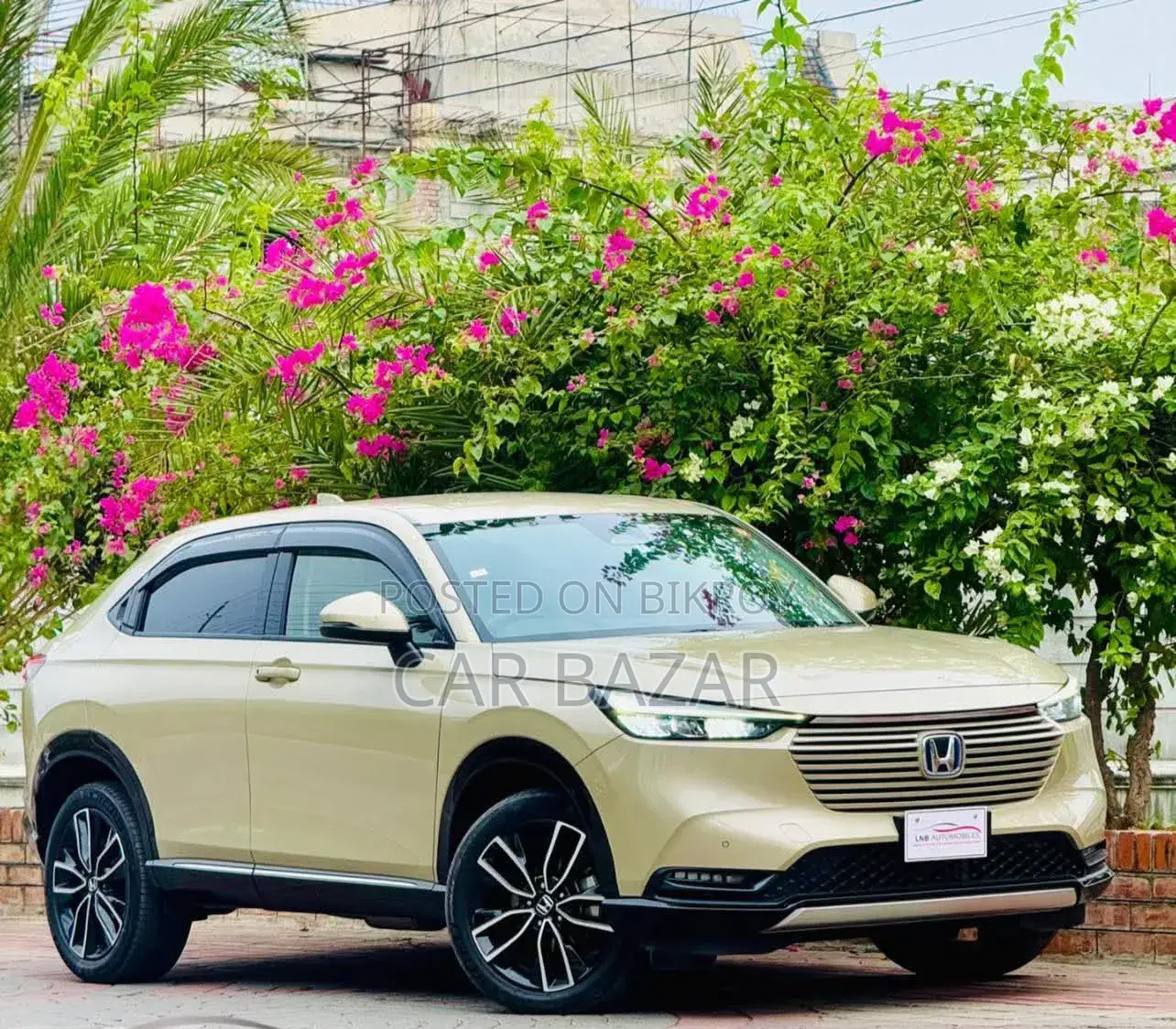 Honda Vezel 2021 Beige