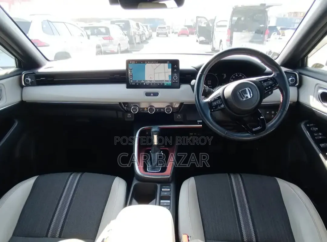 Honda Vezel 2021 Beige
