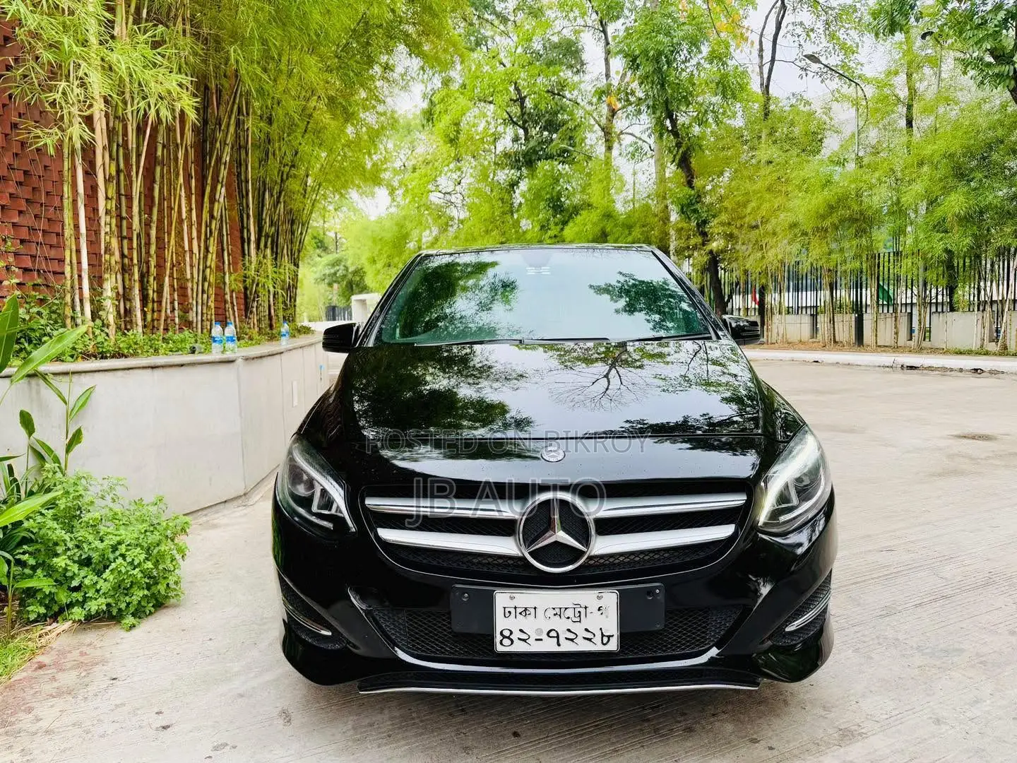Mercedes-Benz B-Class B180 Petrol 2018 Black