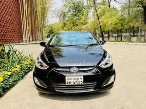 Hyundai Accent SE 2018 Blue