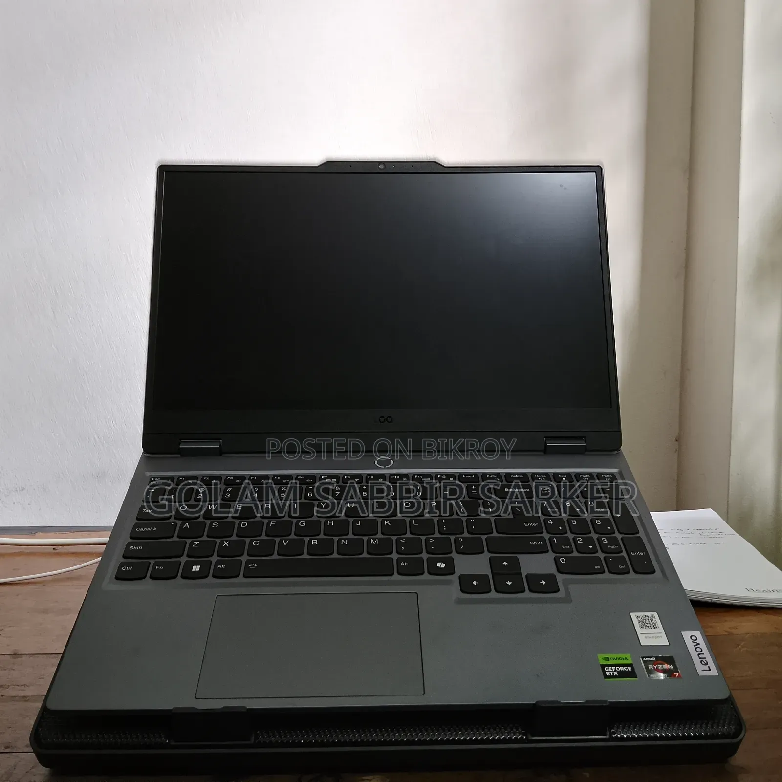 Laptop Lenovo LOQ 15ARP9 16GB AMD Ryzen 7 SSD 512GB
