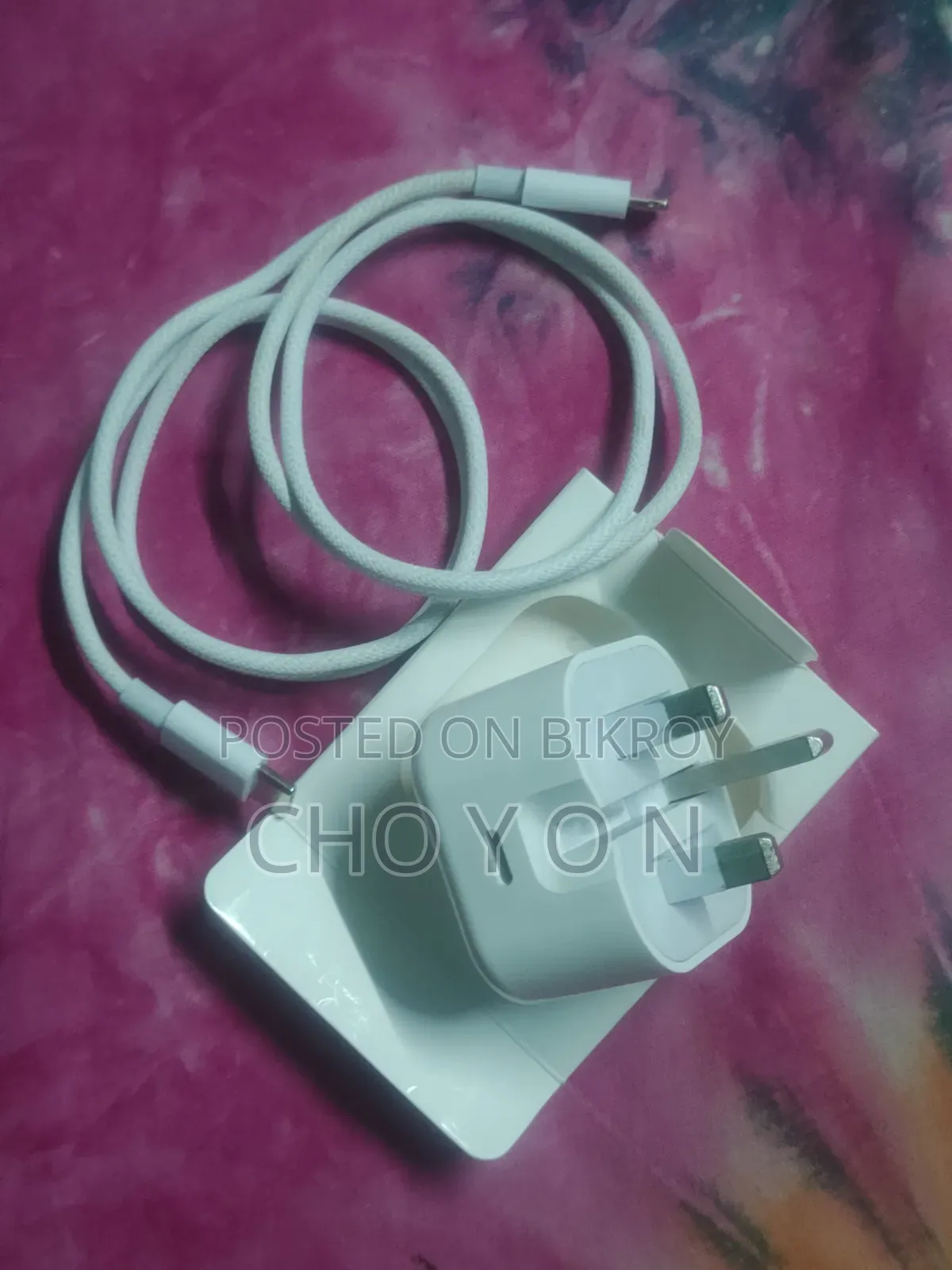 Apple's Original Adaptor