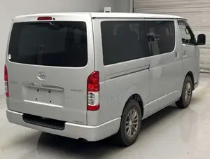 Toyota HiAce 2020 Silver