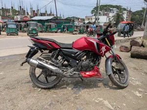 TVS Apache RTR 160 2V 2017 Red