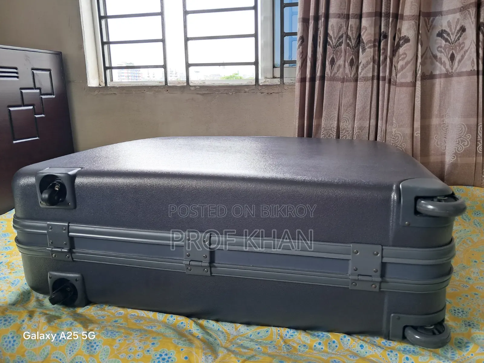 Original President Brand Large Suitcase