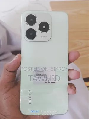 Realme 128 GB Purple