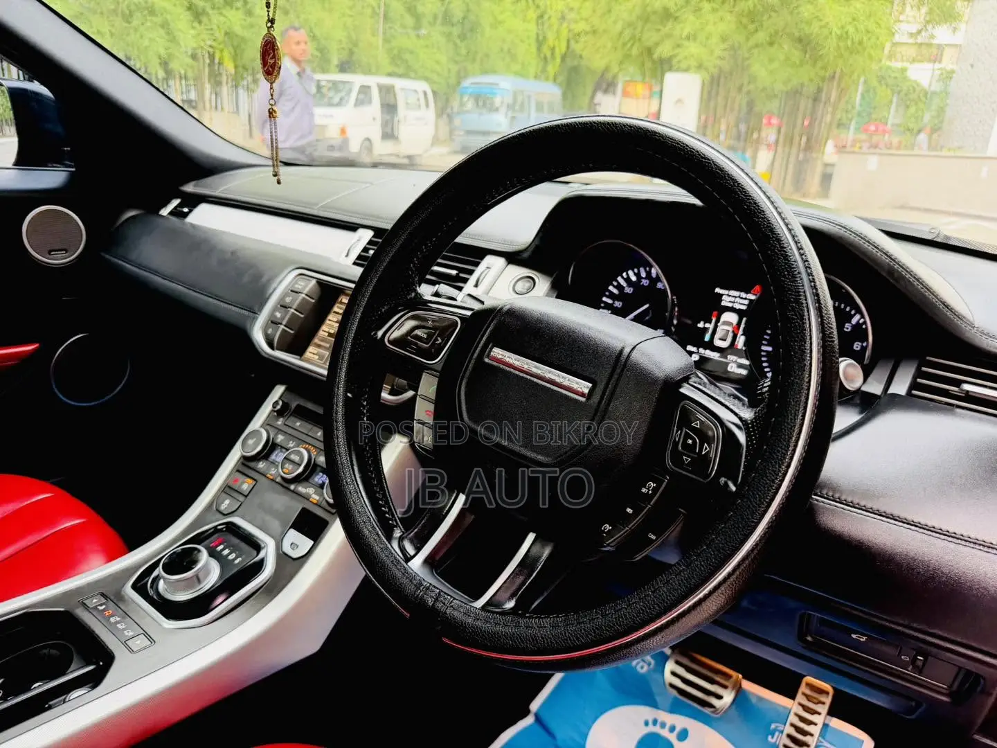 Land Rover Range Rover Evoque 2015 Red