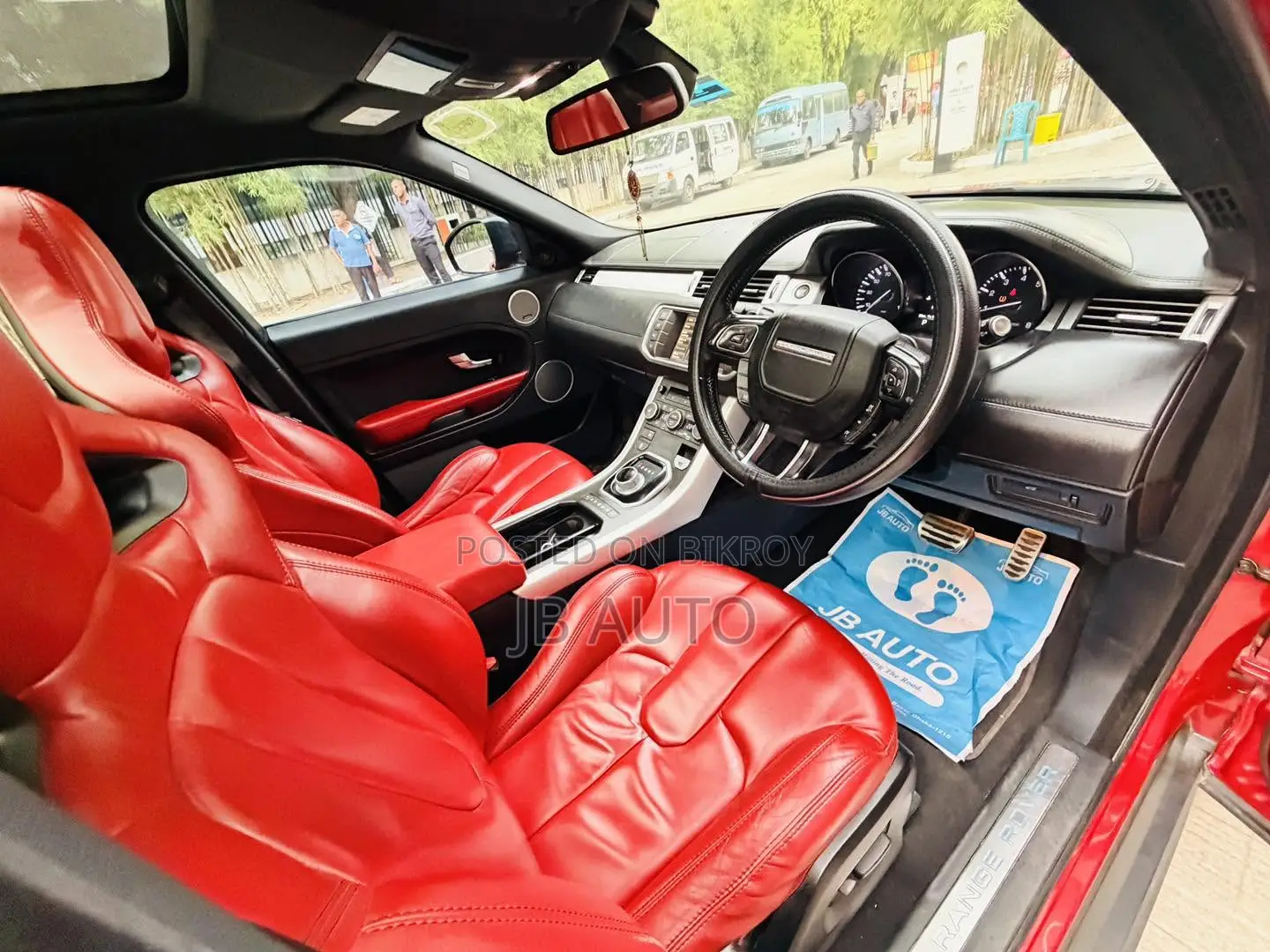 Land Rover Range Rover Evoque 2015 Red